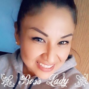 Meet your Posher, Roxanna